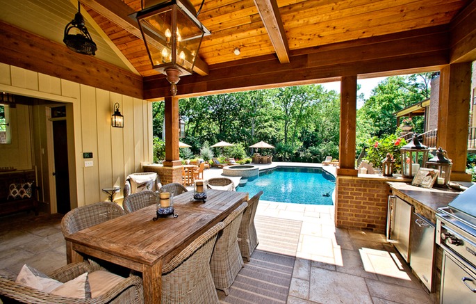 h02_Tallman_Outdoor_Horizontal